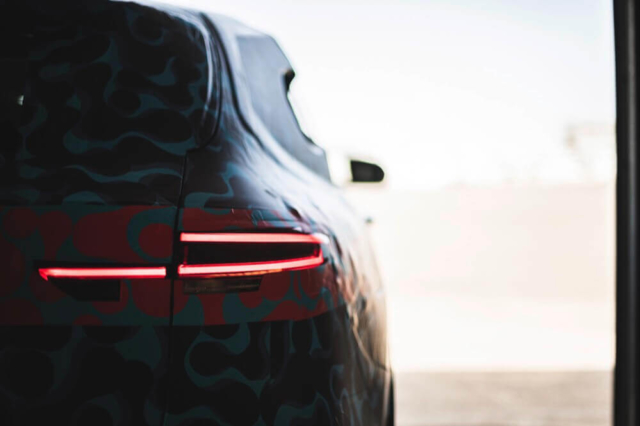 Mercedes-Benz EQC realiza las pruebas de verano en España